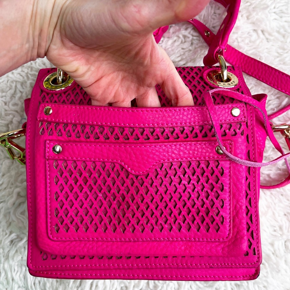 Rebecca Minkoff Perforated Hot Pink Magenta Shoulder bag - Picture 5 of 17